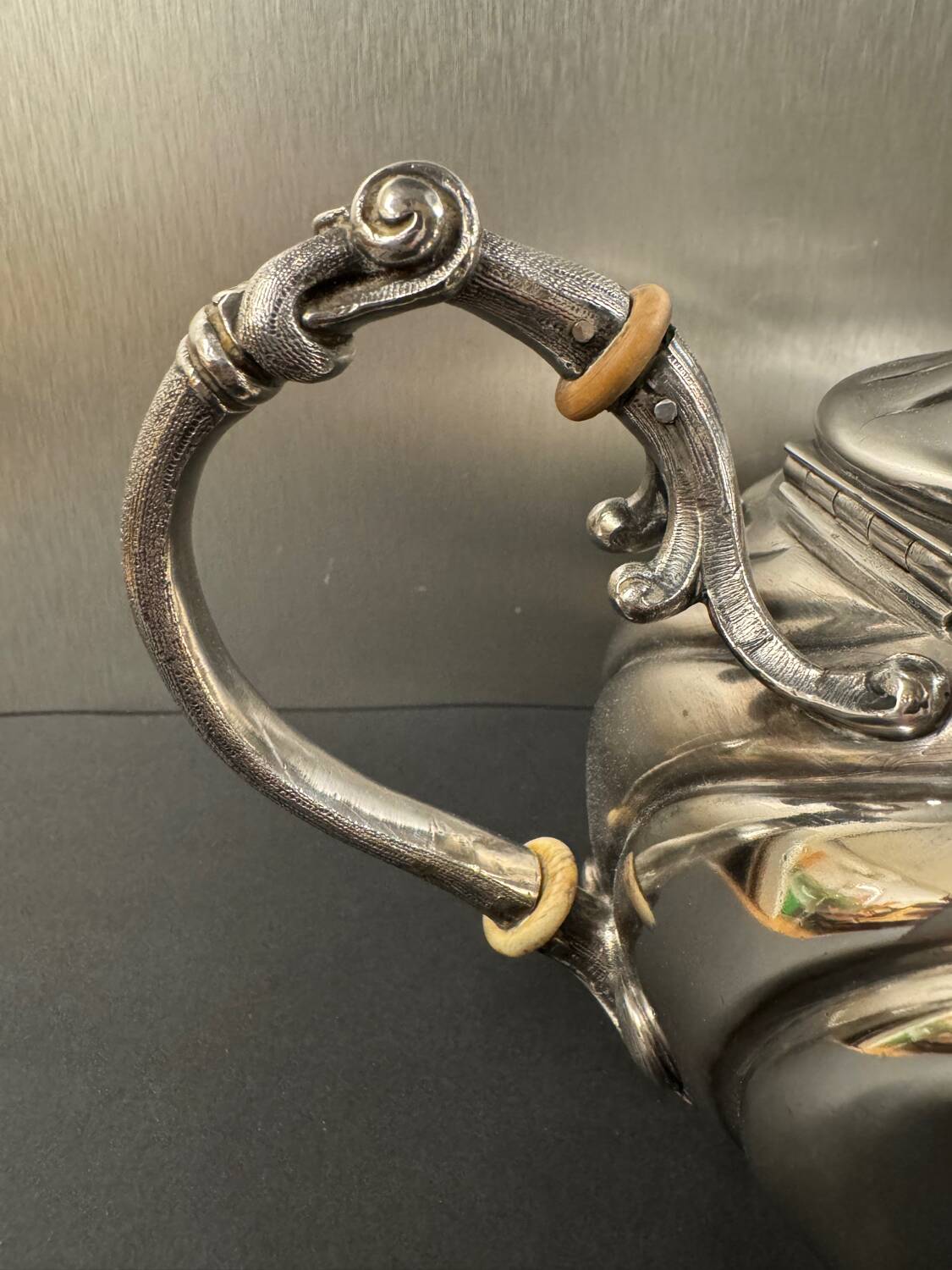 Teapot from the silversmith's house of Cailar & Bavard, early 20th century