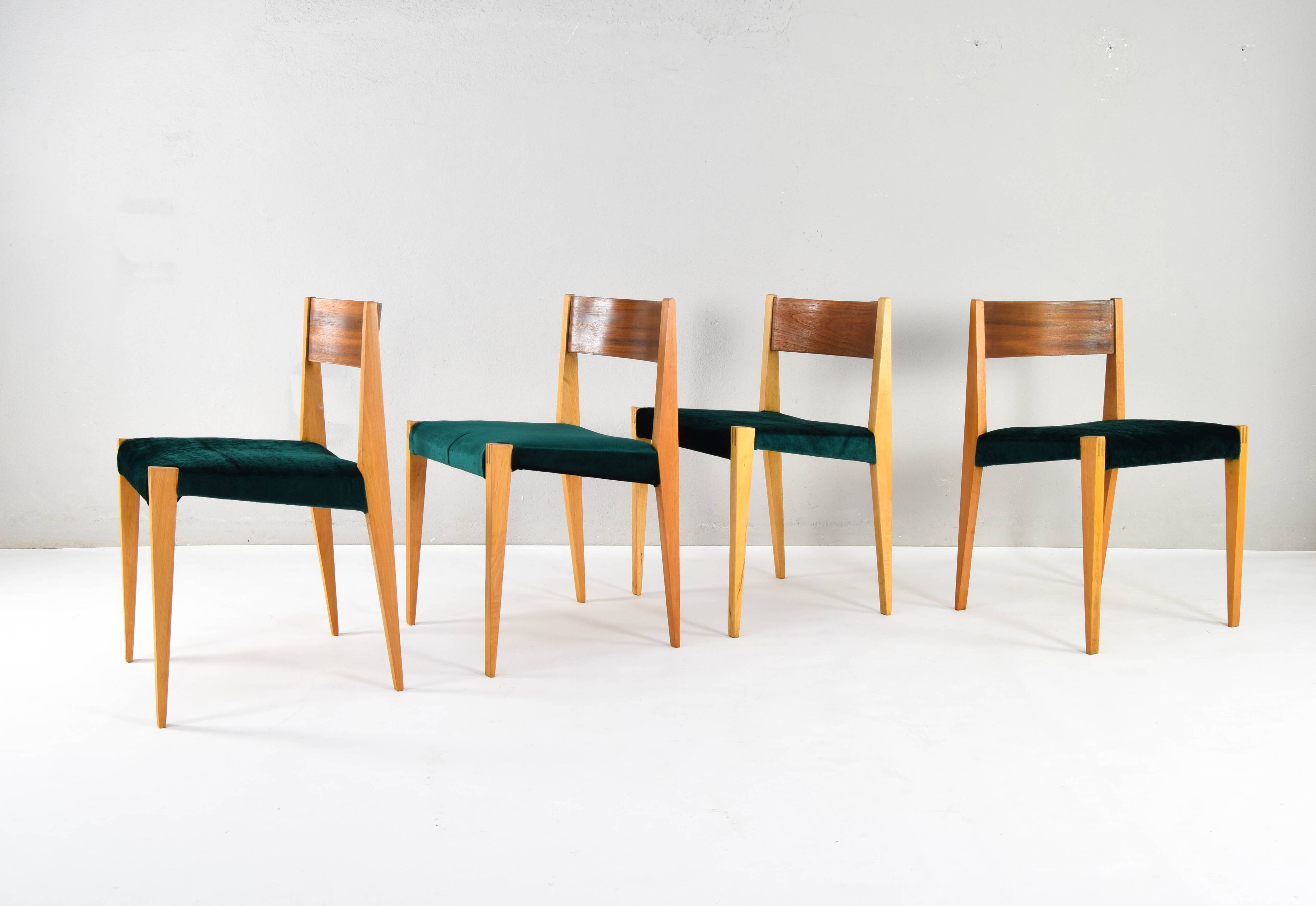 Set of Mid Century Scandinavian Modern in the manner of Cadovius Pia Chair 60s