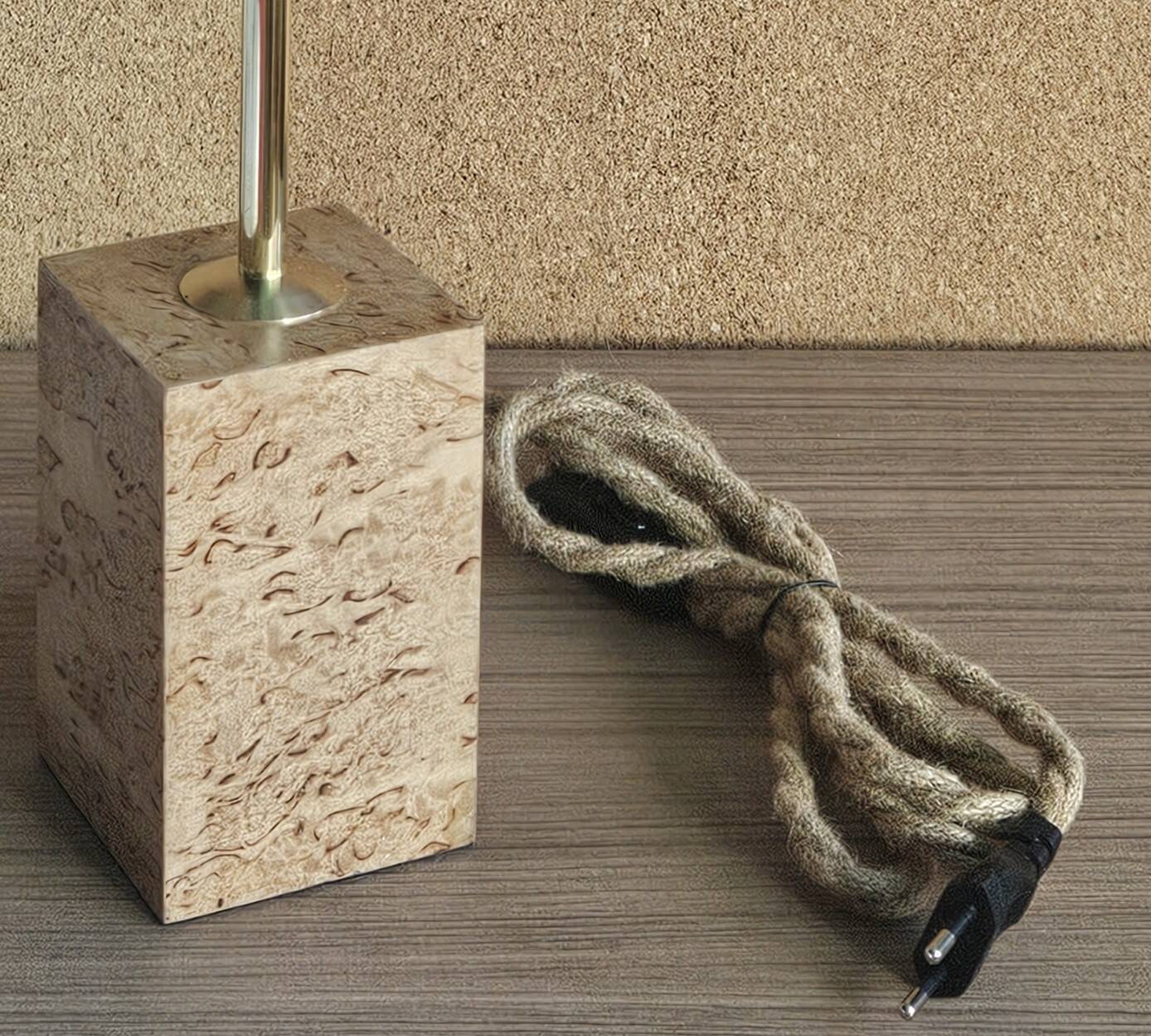 Elegance Lamp