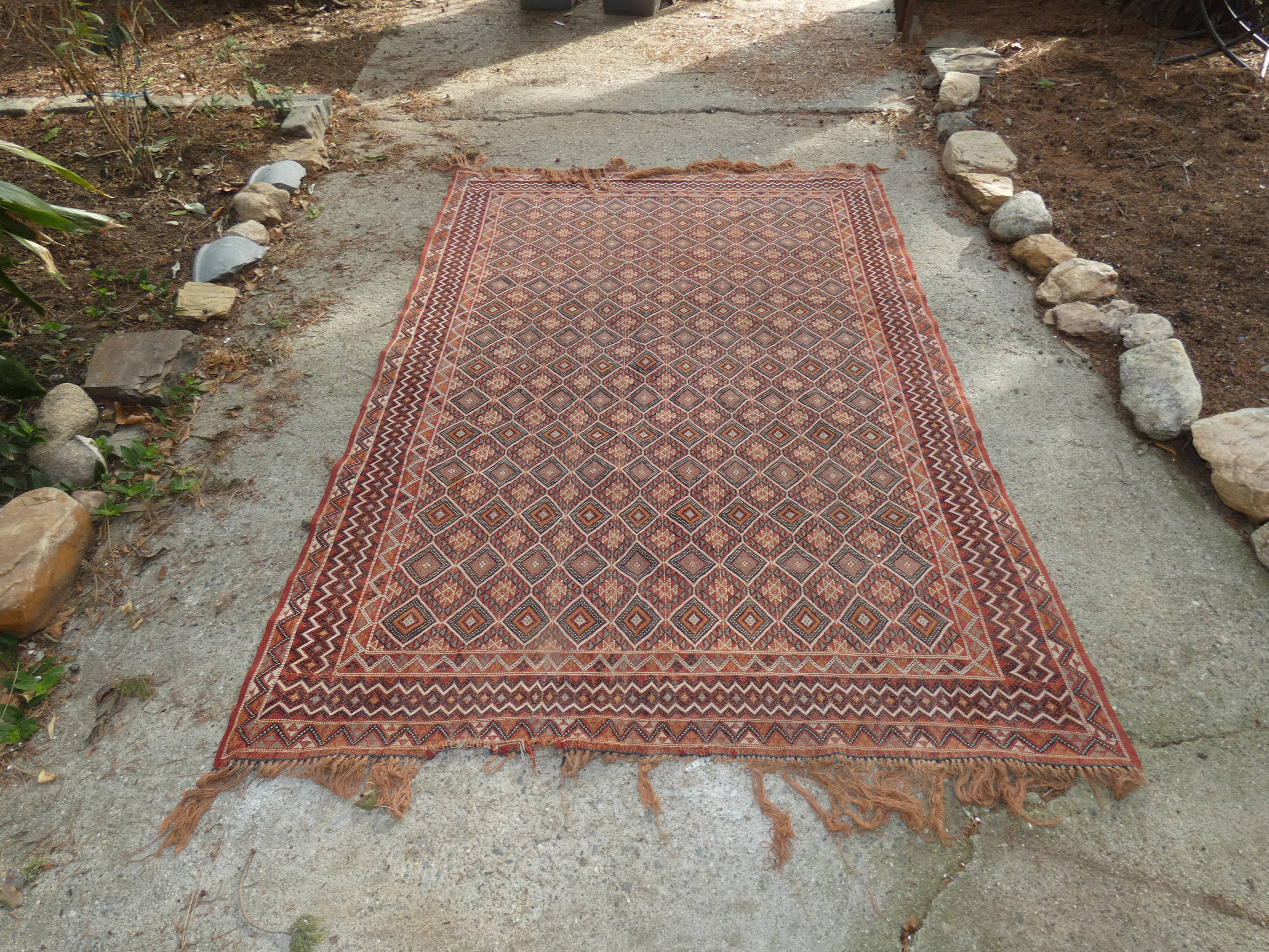 Kilim Jajim carpet semi-antique Anatolia Turkey 162 - 234 cms