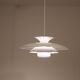 Lampe suspendue vintage blanche de design danois