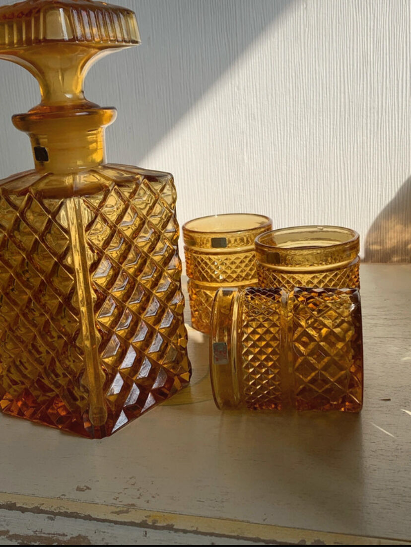 Vintage Italian liqueur service in amber glass – "Pointe de" work