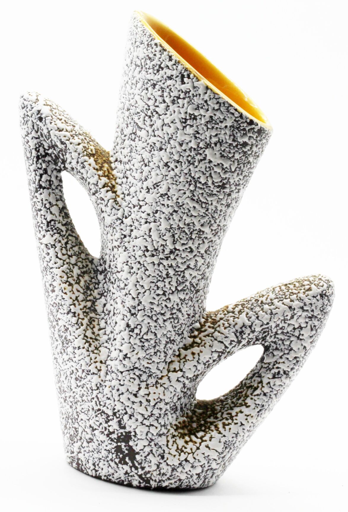 Ceramic vase boat