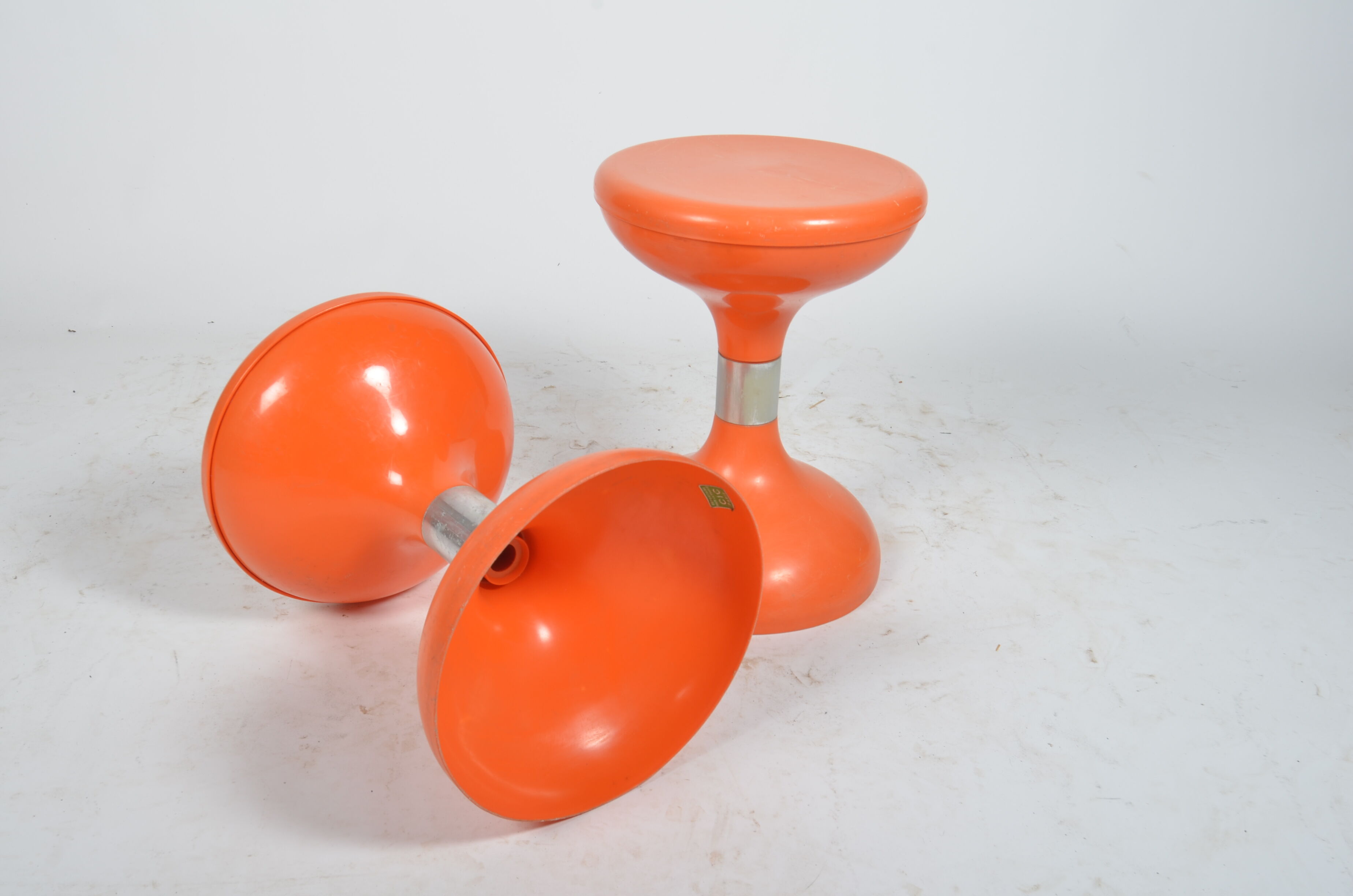 Orange diabolo stool