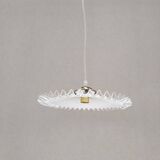 Suspension en opaline blanche crantée