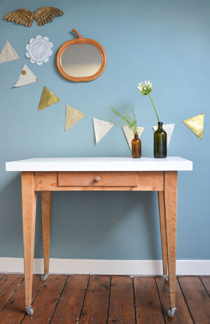 Table en bois, desserte