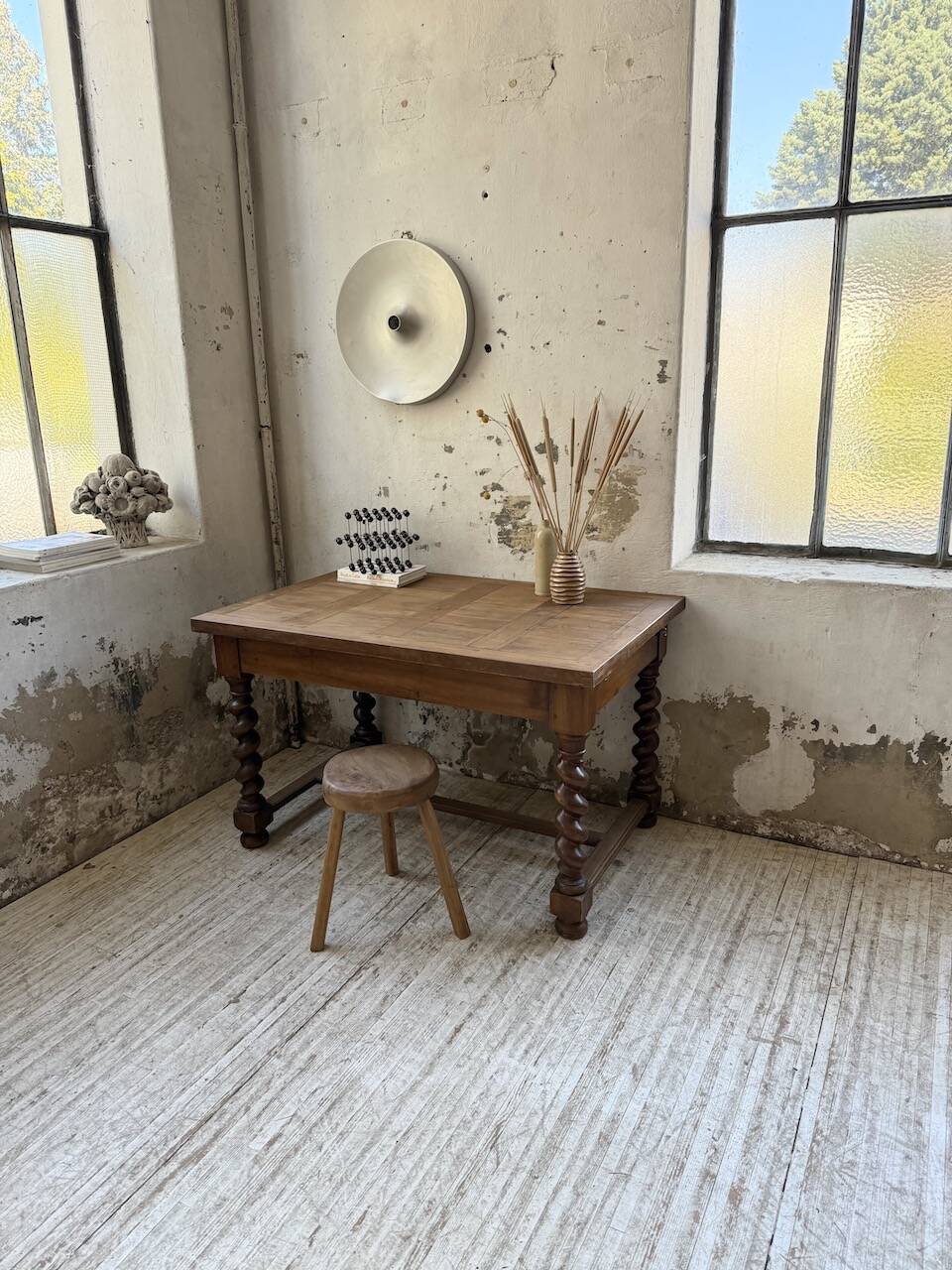 Paneled walnut desk with turned legs, 1900