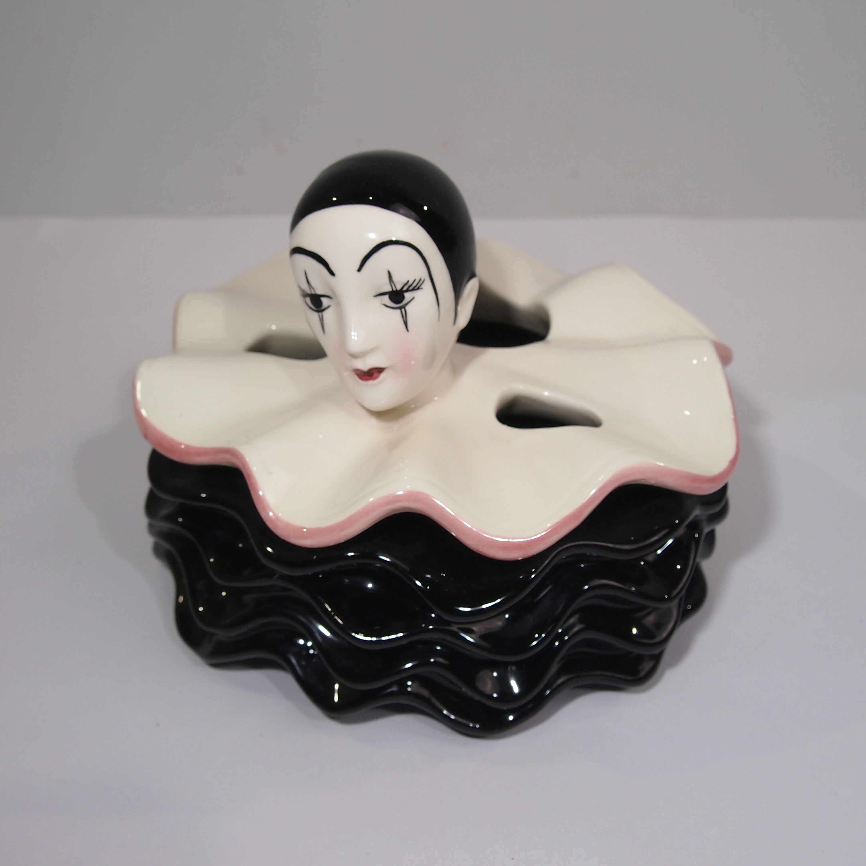 Pierrot earthenware /bathroom accessory/vintage