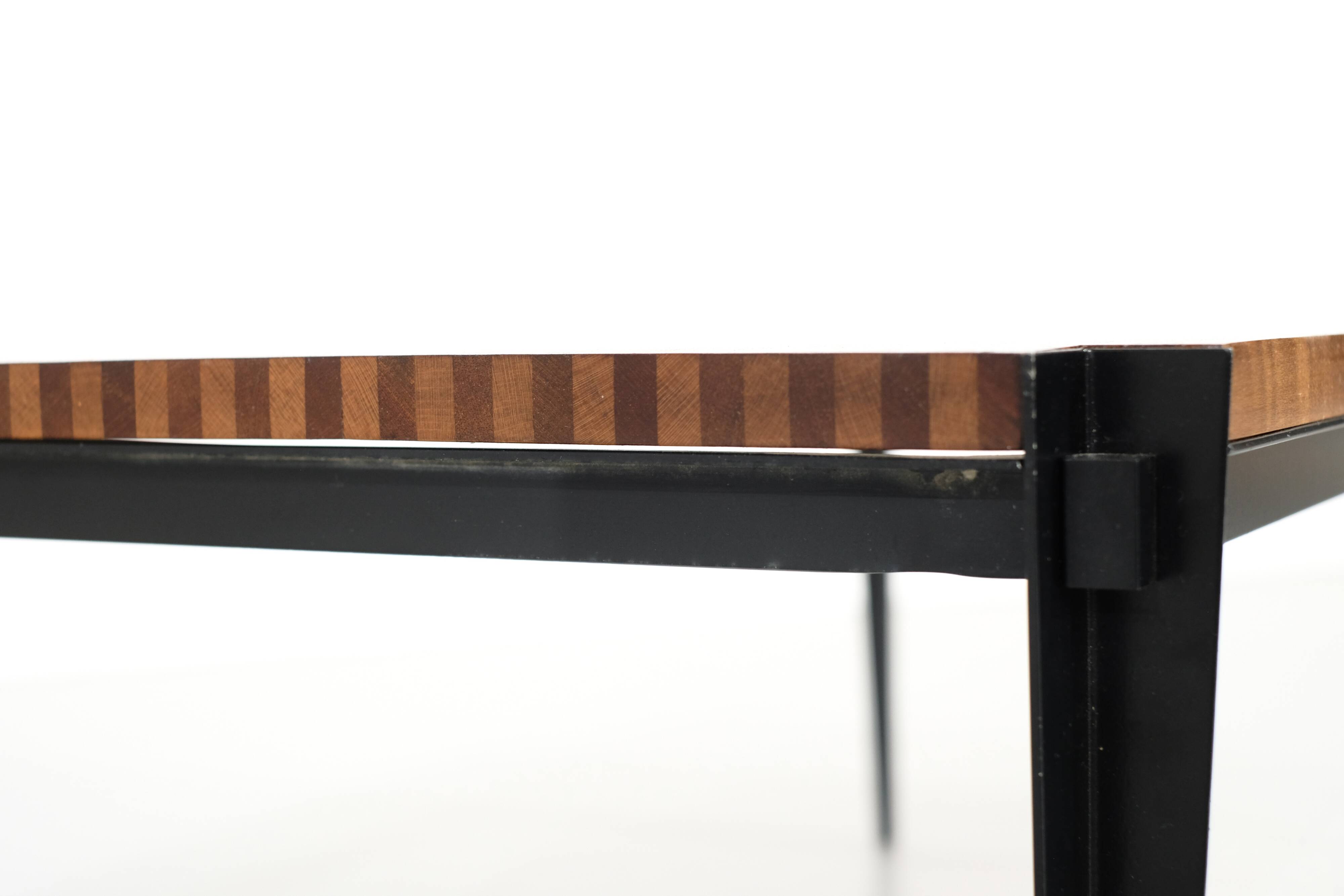 Coffee table by Osvaldo Borsani for Tecno, Italy 1957.