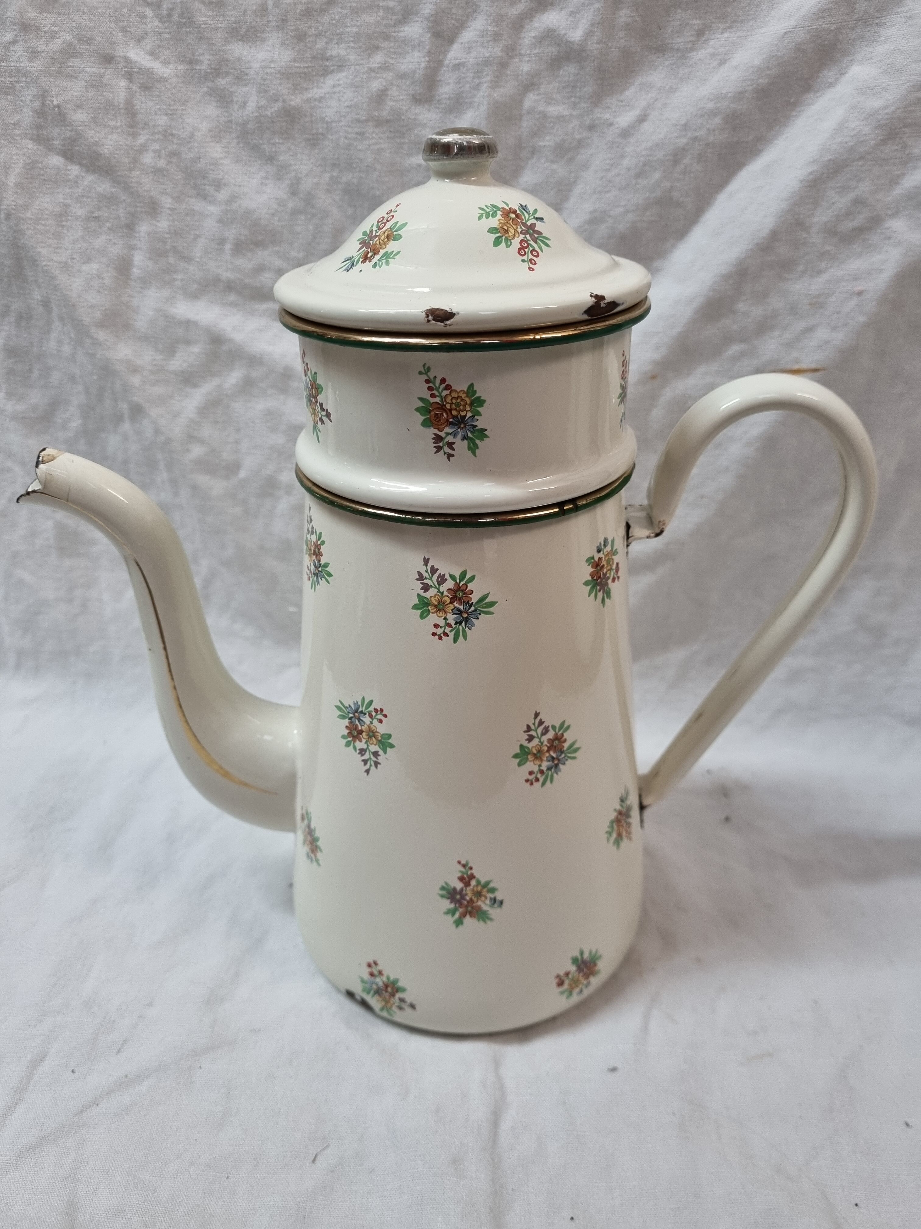 Sandstone coffee maker from 1940