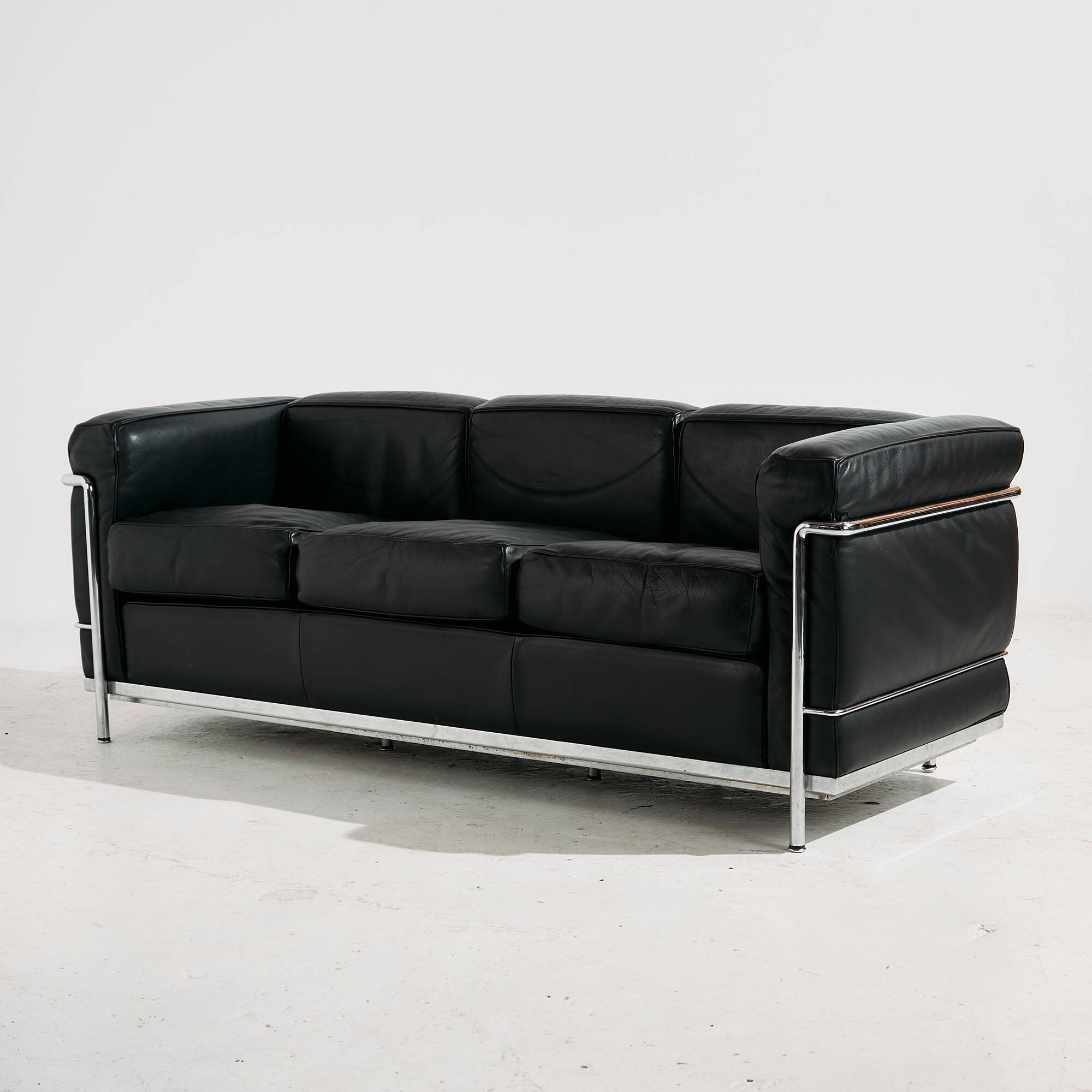 LC2 sofa by Le Corbusier, Pierre Jeanneret and Charlotte Perriand for Cassina