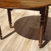 Ancienne table console en noyer, pieds en cuillère de miel