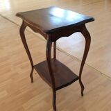 Wooden pedestal table
