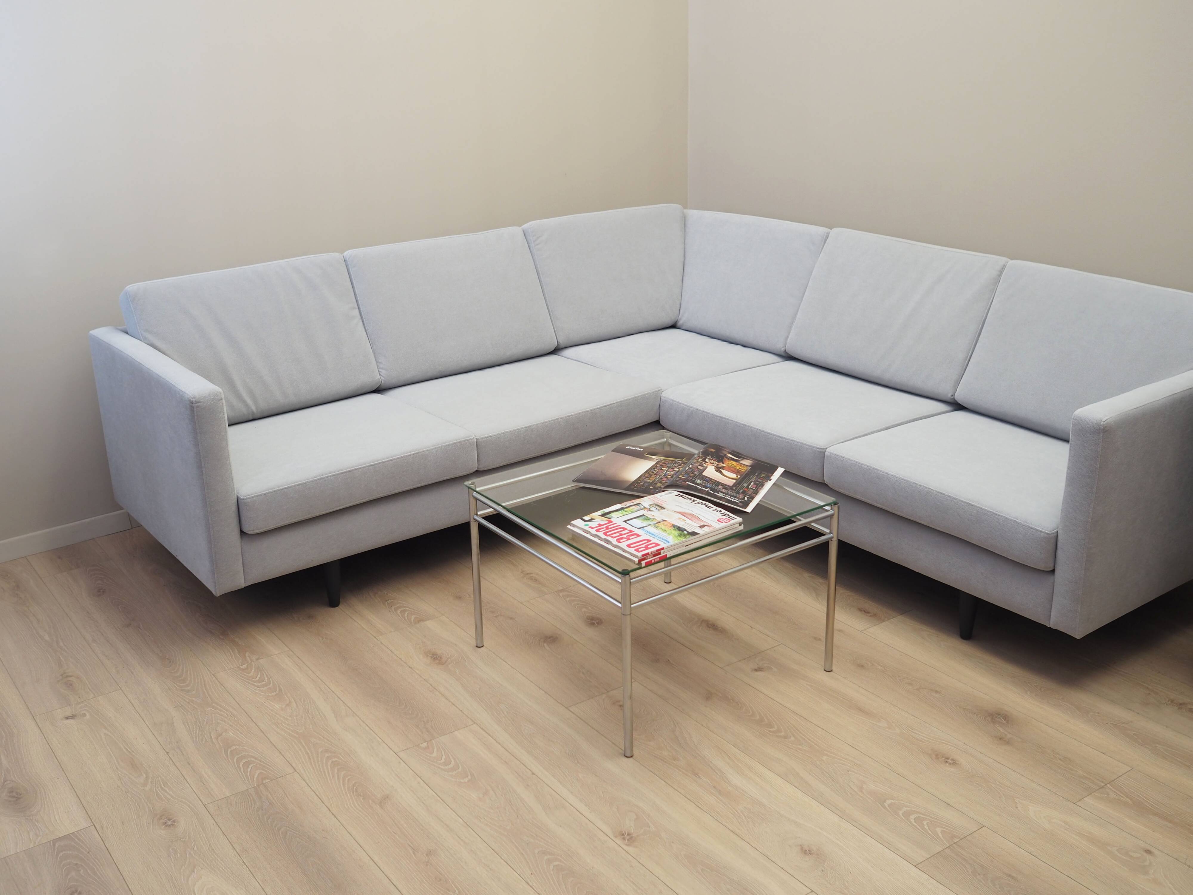 Grey corner sofa, Danish design, 1990s, production: Denmark