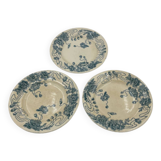 Set of 3 Longwy plates