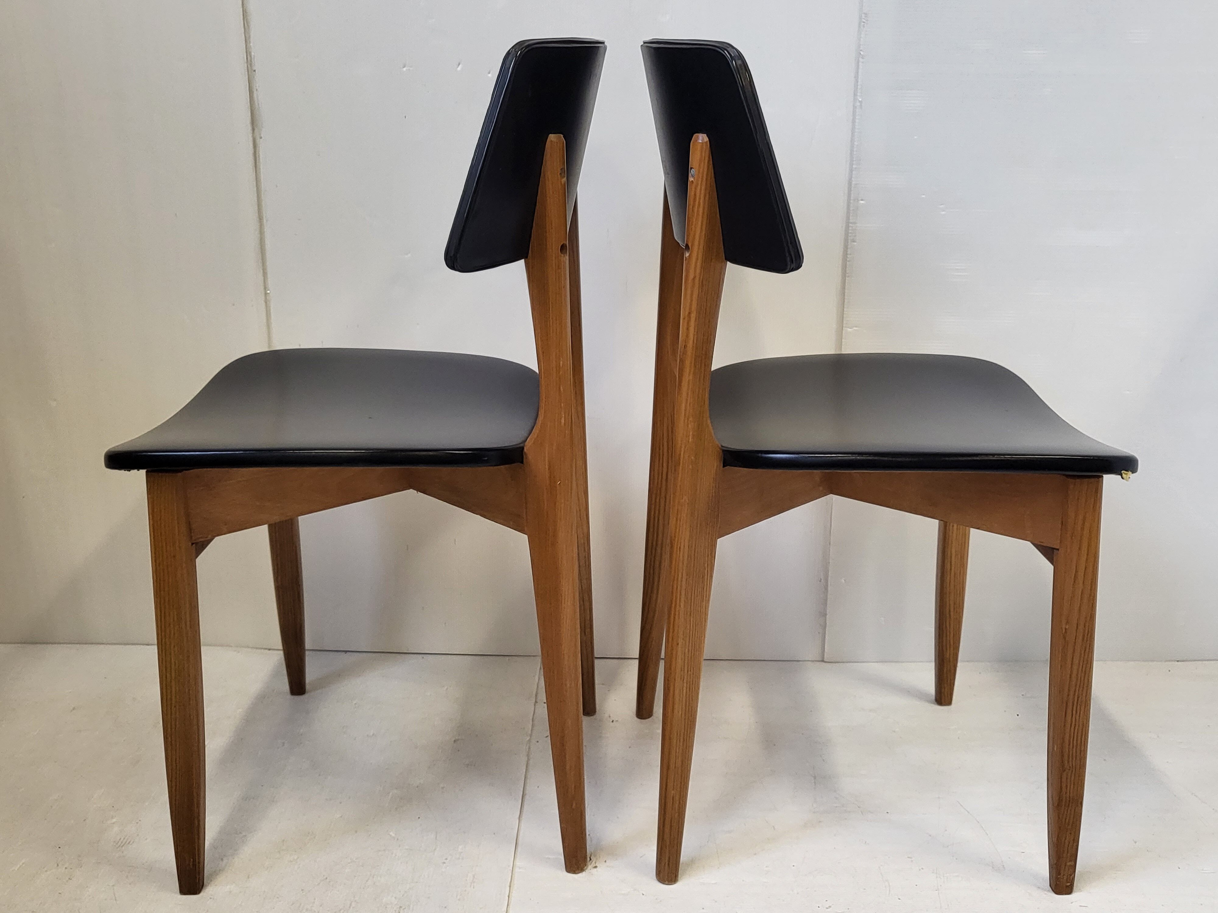 Suite of 4 vintage chairs 1960