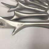 12 contemporary knife carriers