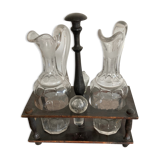 Servant oil and vinegar