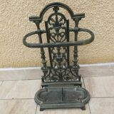 Cast iron umbrella holder