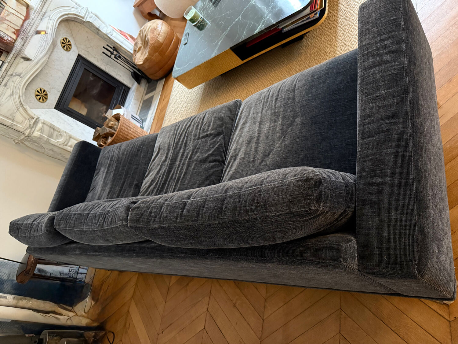 Three-seater sofa Carlton