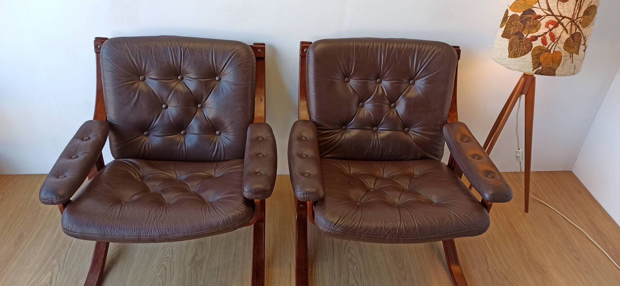 Norwegian Easy Chairs in Leather by Jon Hjortdal, Velledalen. Set of 2.