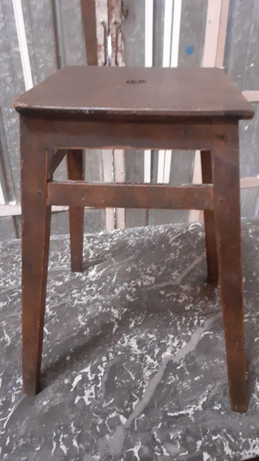 Tabouret en bois
