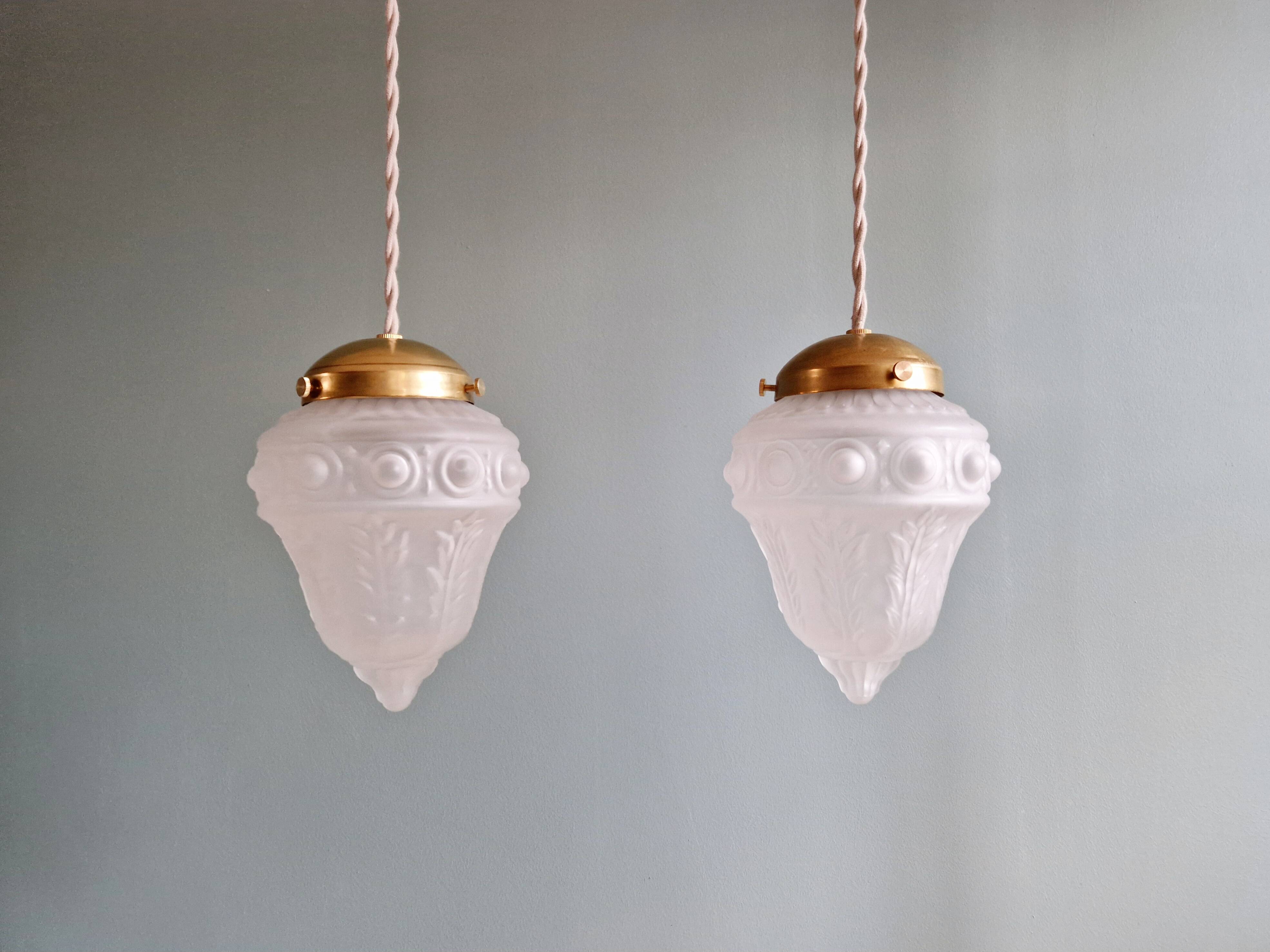Art Deco pendant light in transparent satin glass, 1920s-30s