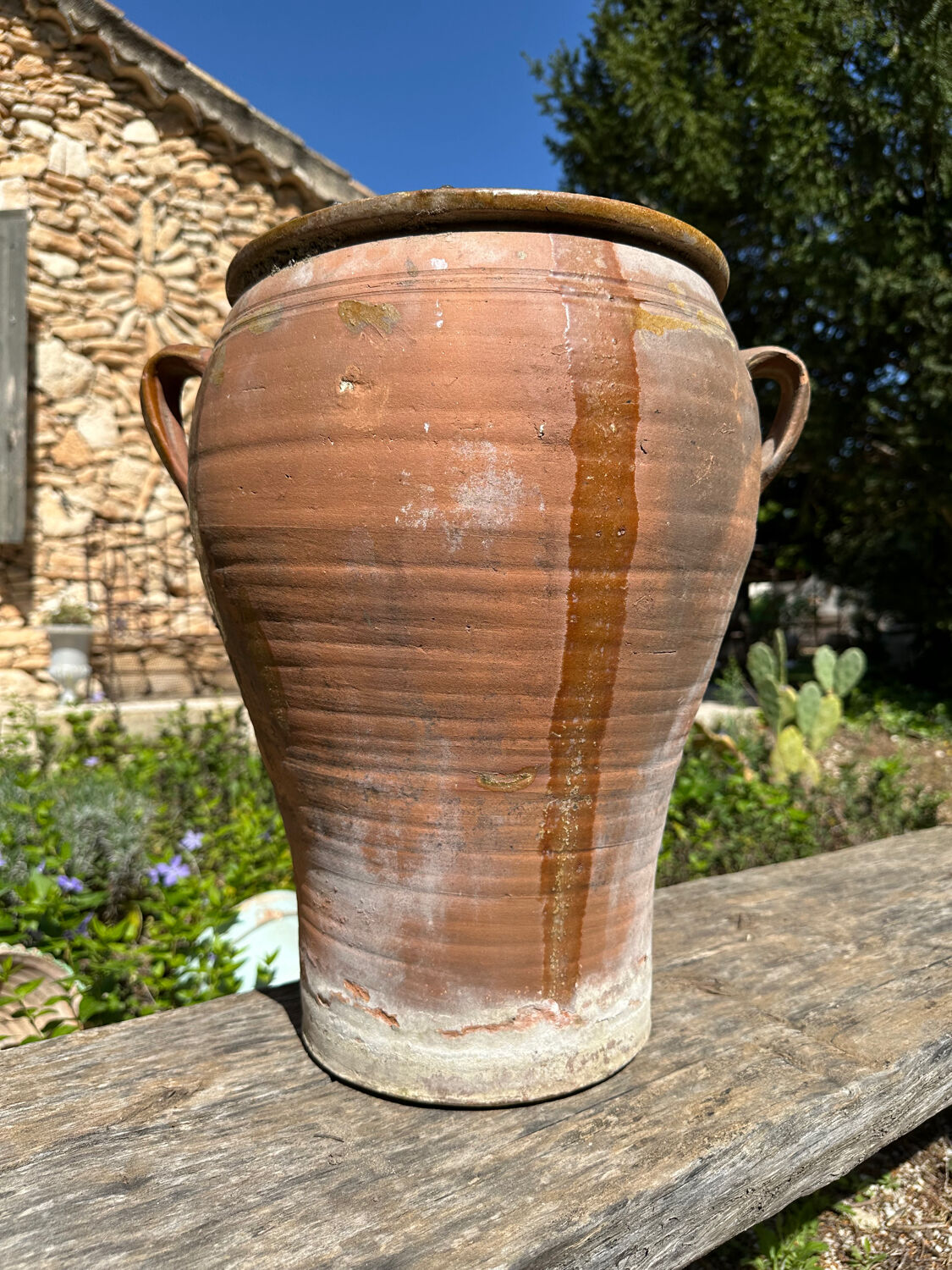 Ancient terracotta pottery jar