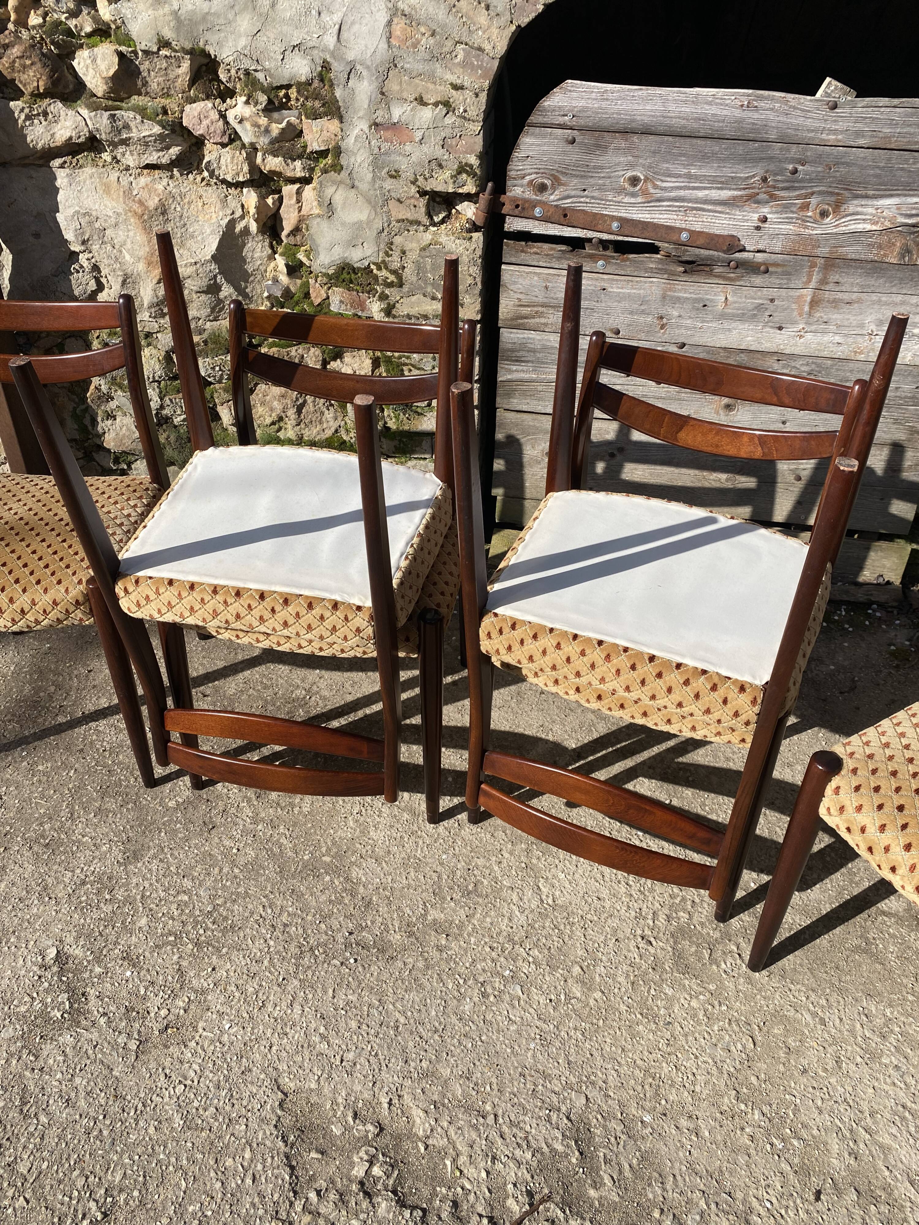 Lot of 6 vintage Scandinavian chairs from the 1950s in rosewood.