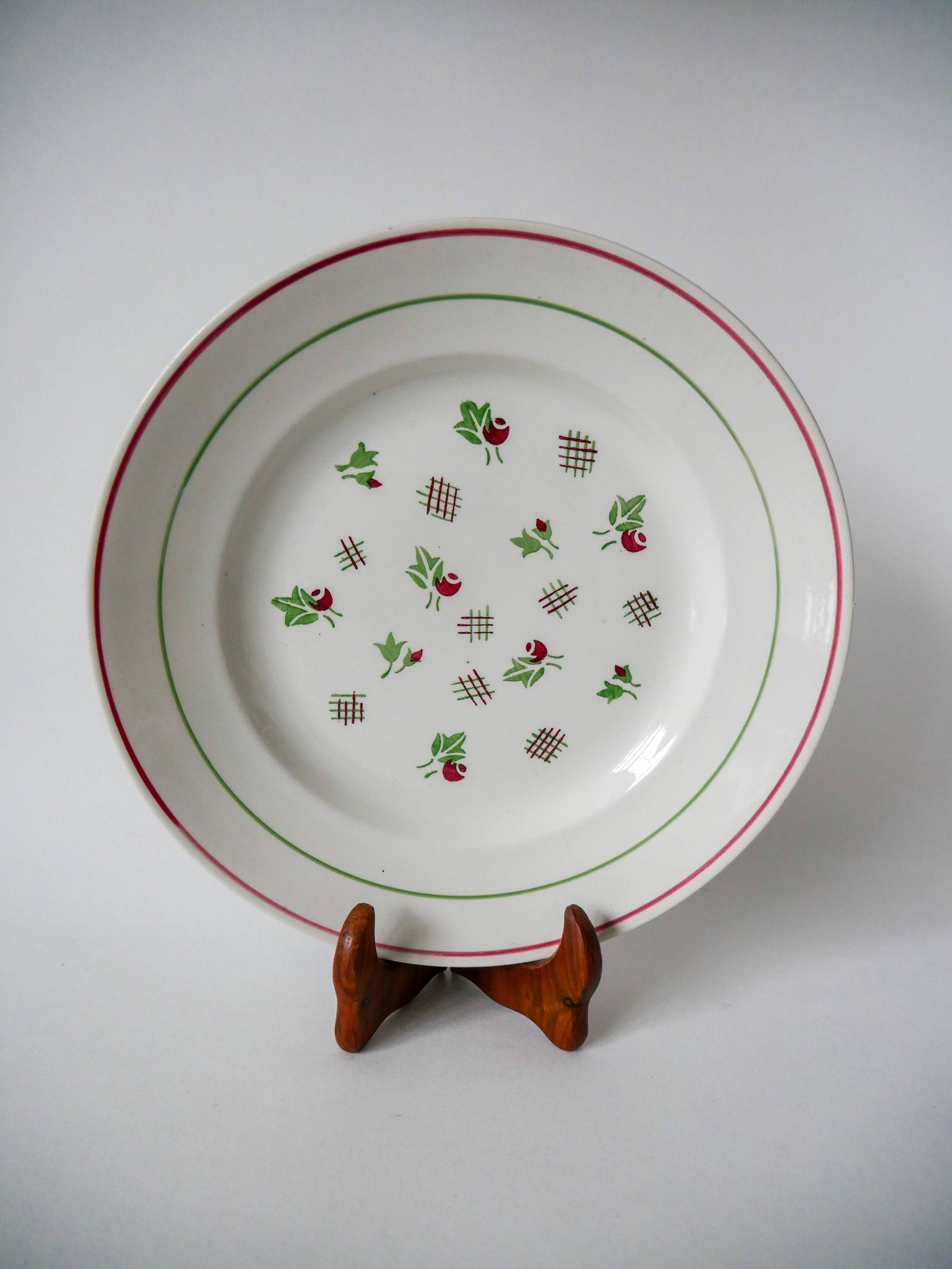Plat rond digoin sarreguemines rose et vert 1940