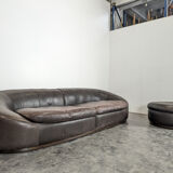 1980s Italian Giovanni Sforza Sofa and Ottoman