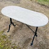 Godin bistro table in white marble and cast iron base made in france