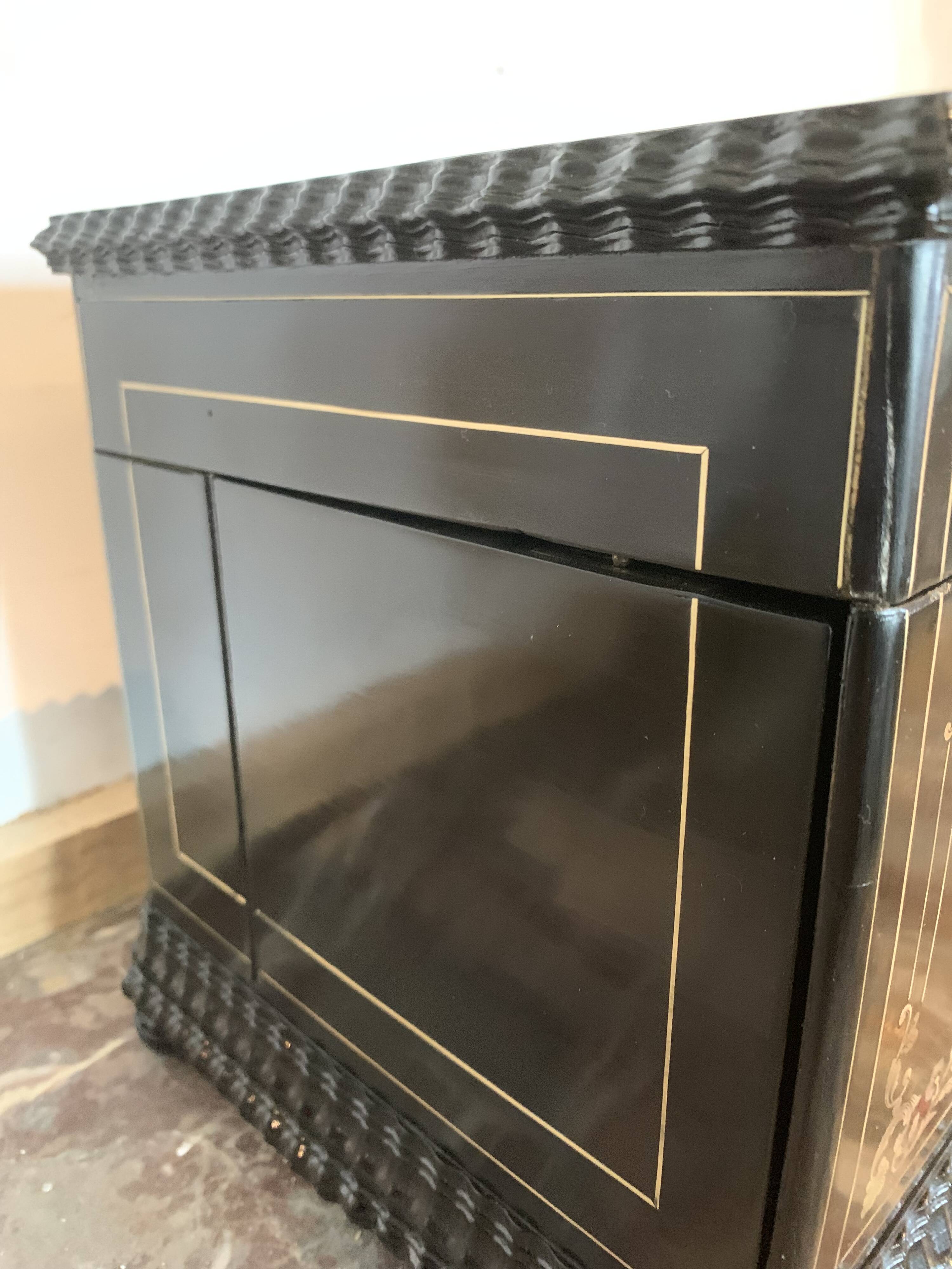 Complete liquor cellar Boulle Box Napoleon III Box Marquetry XIX century