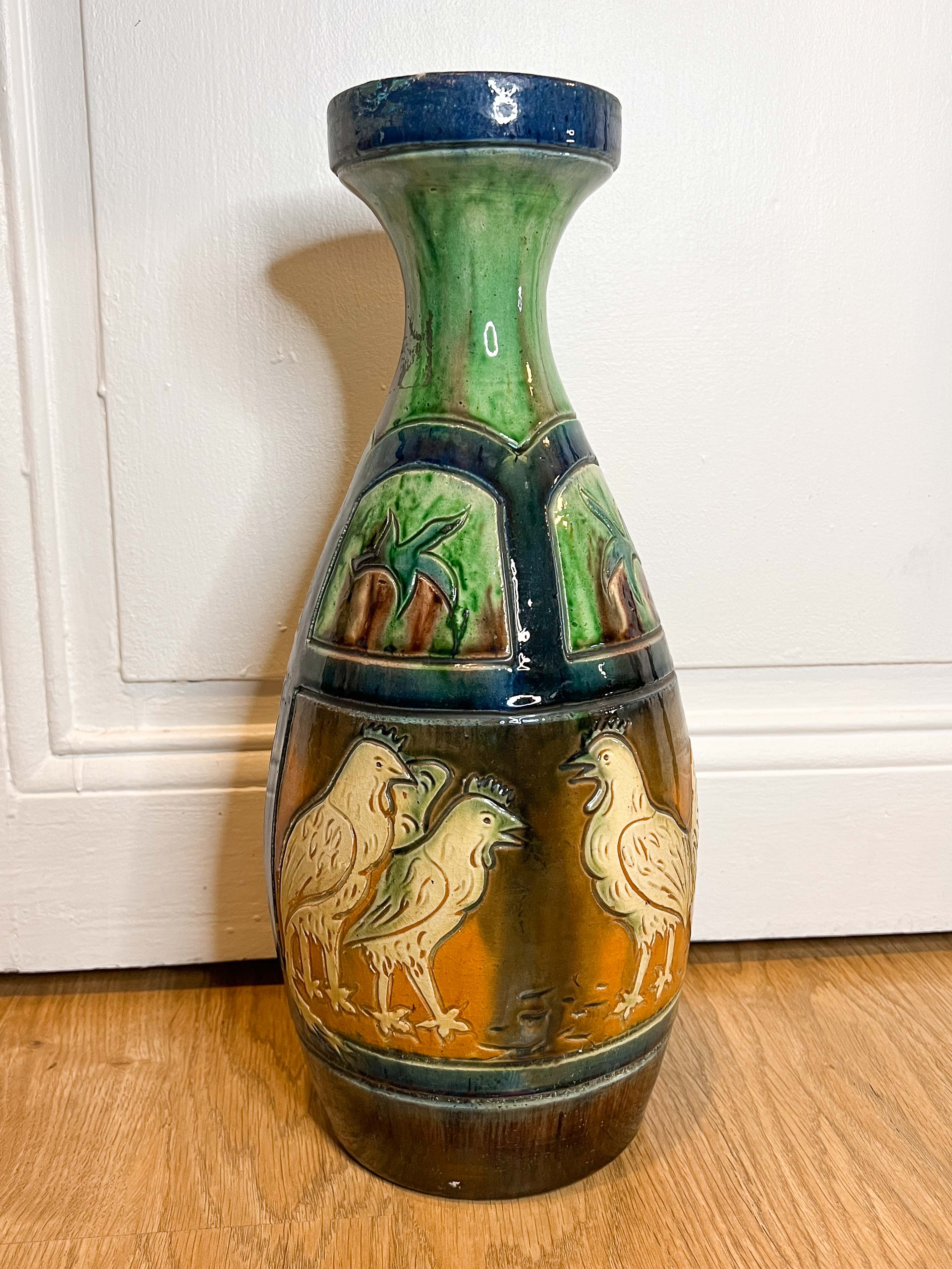 Rooster vase