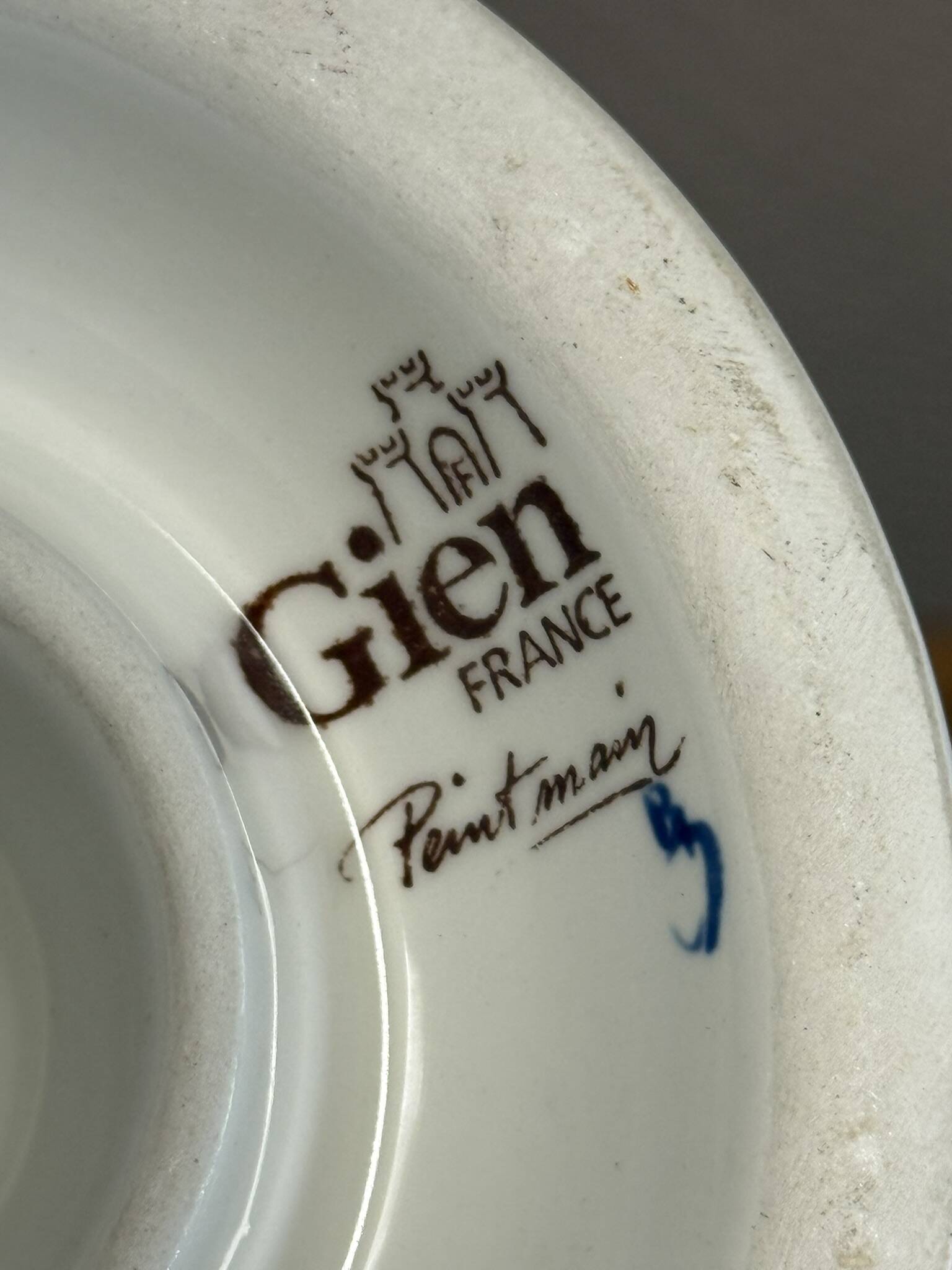 Gien: Important earthenware vase with peony decoration