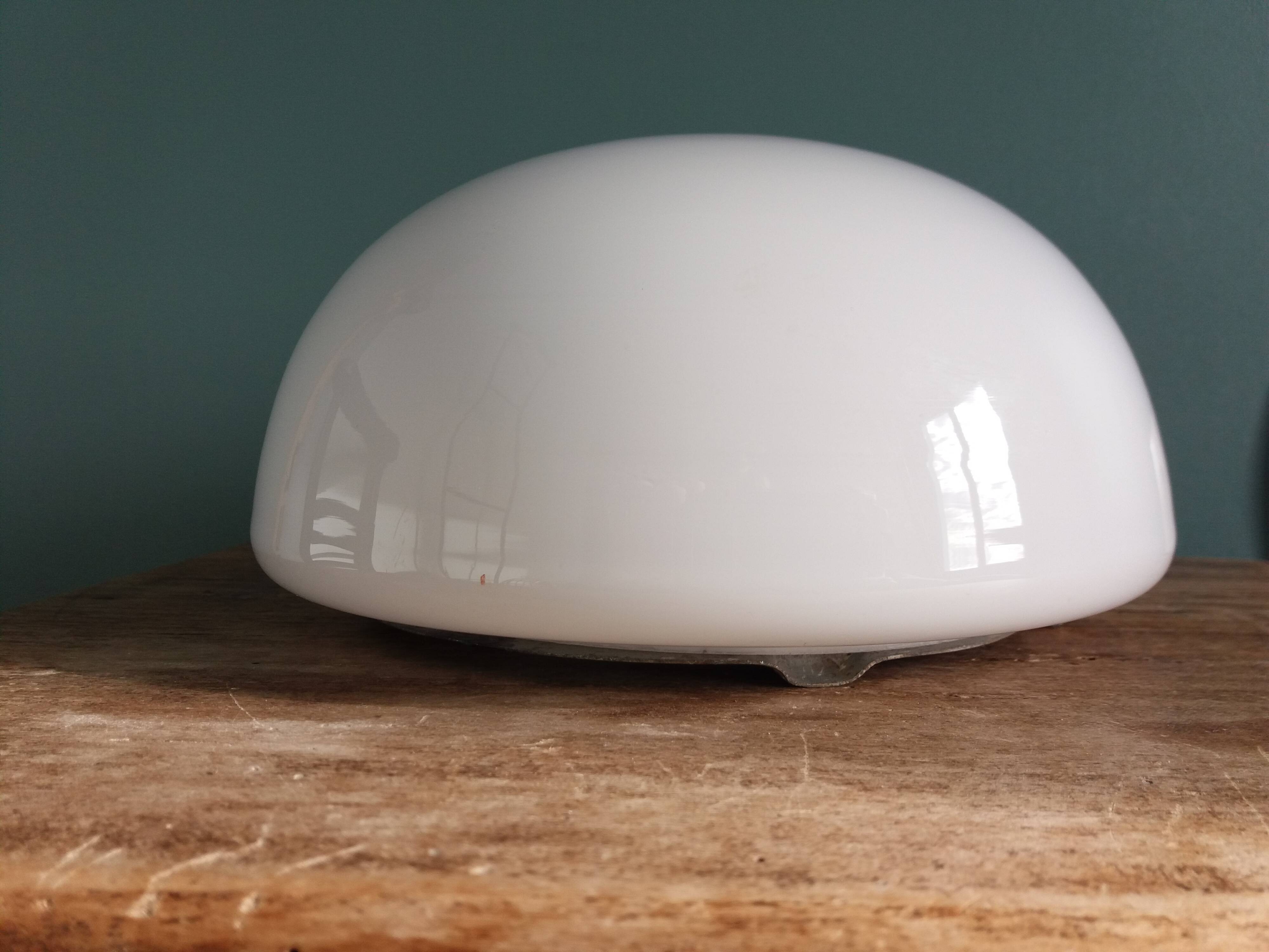 Half globe opaline ceiling light, diameter 20 cm, with base