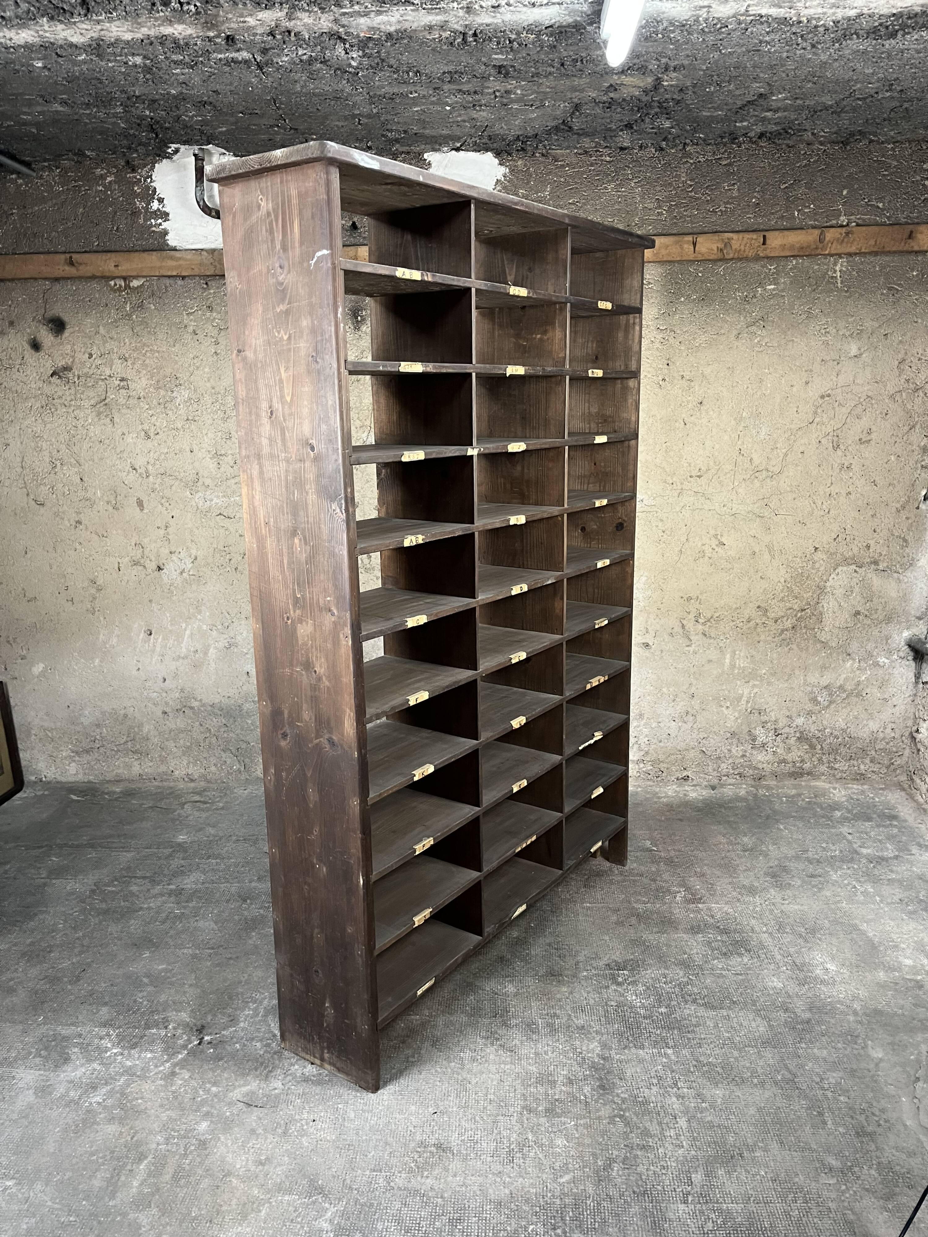 Locker trade furniture