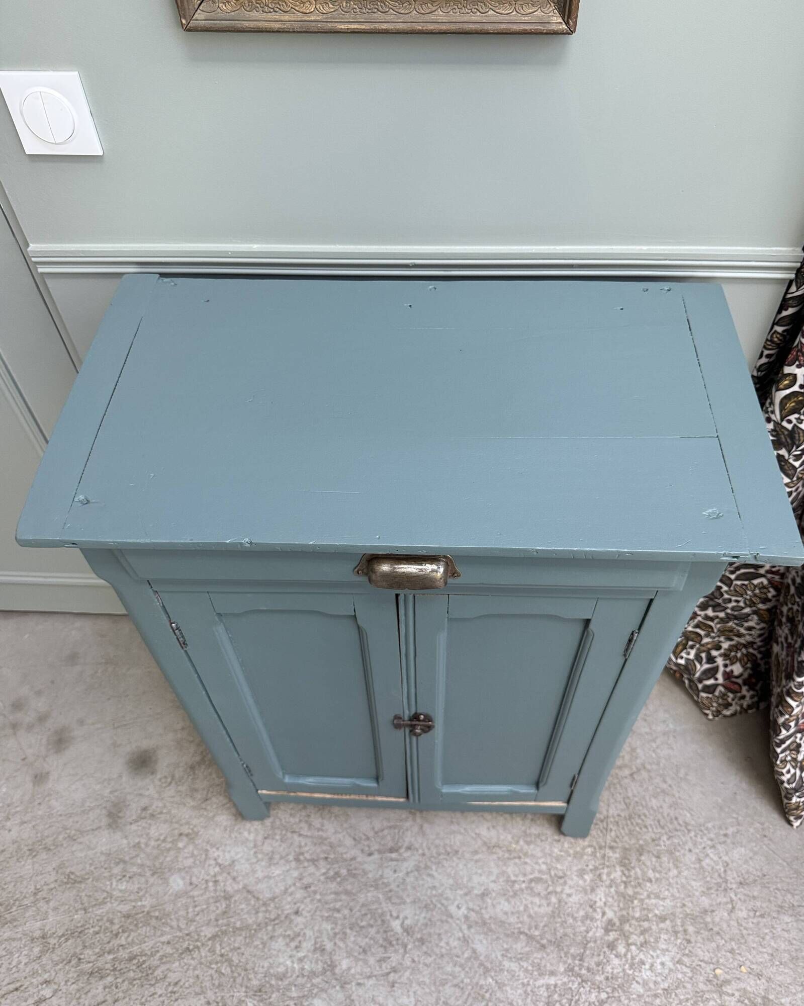 Small Parisian painted buffet (renovated)