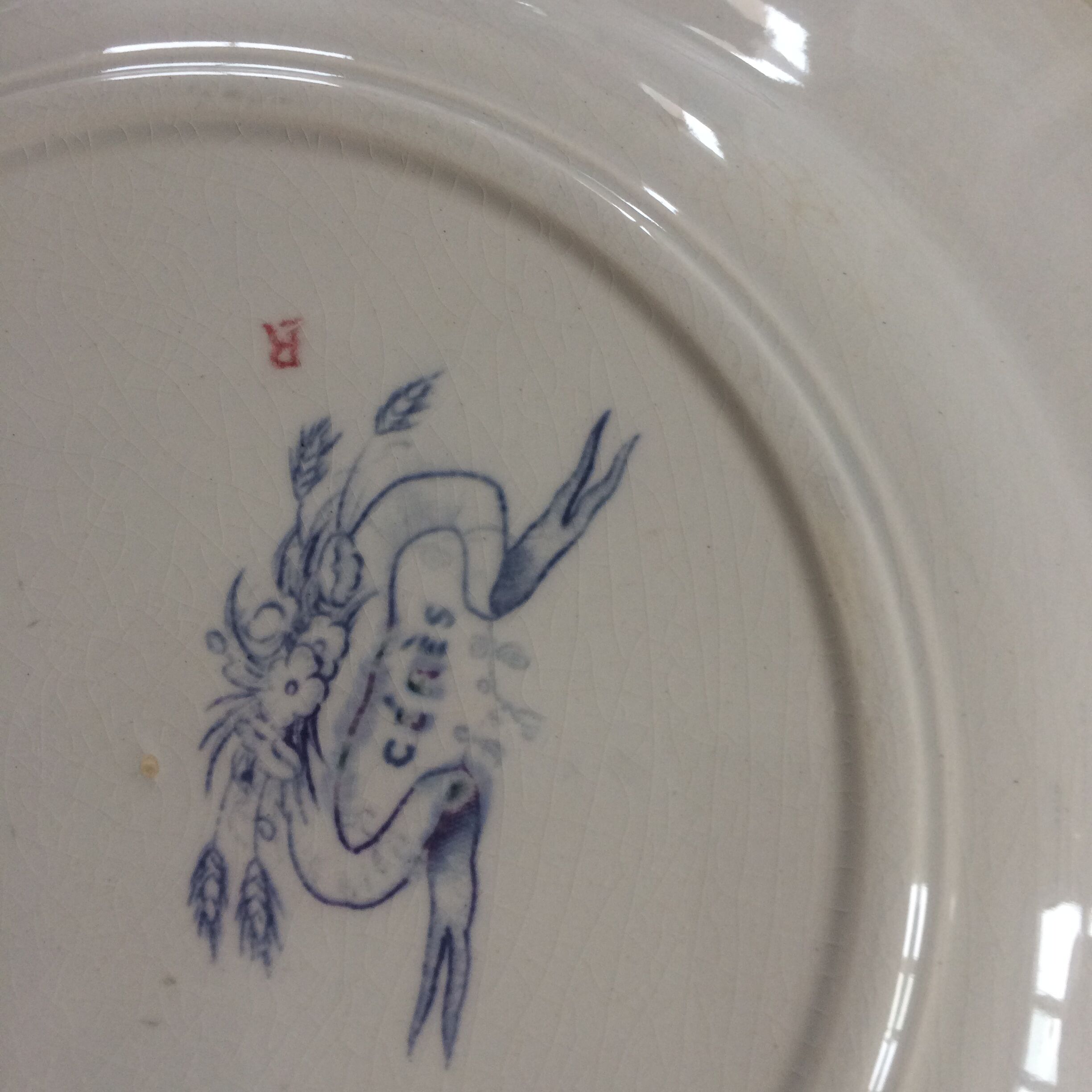 4 plates earthenware, 1940s. White background, Ceres parma décor