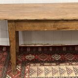 Farm table