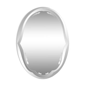 Oval mirror