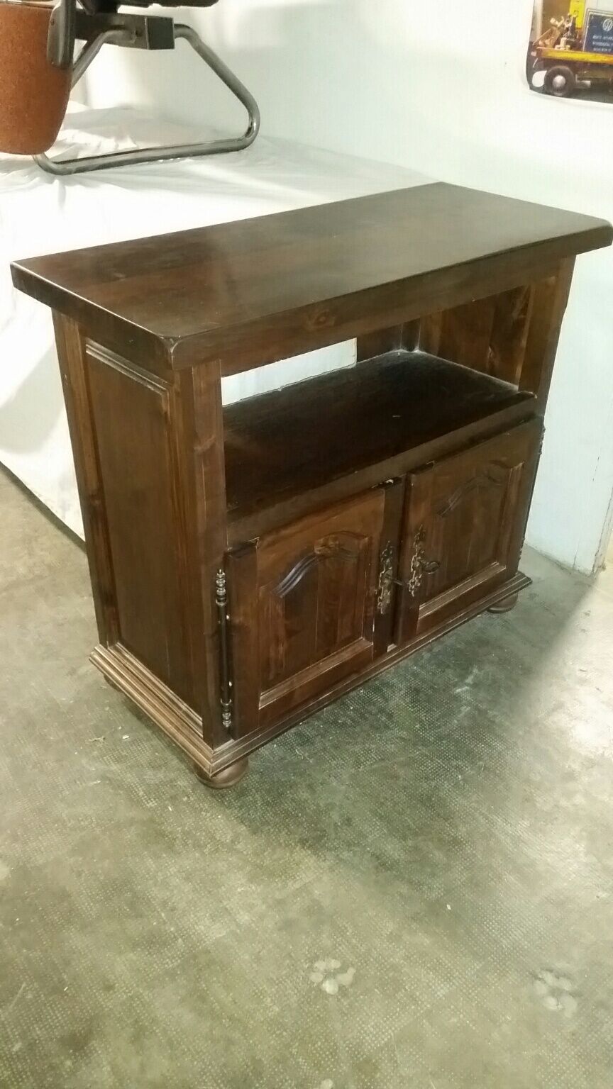 Rustic style living room furniture