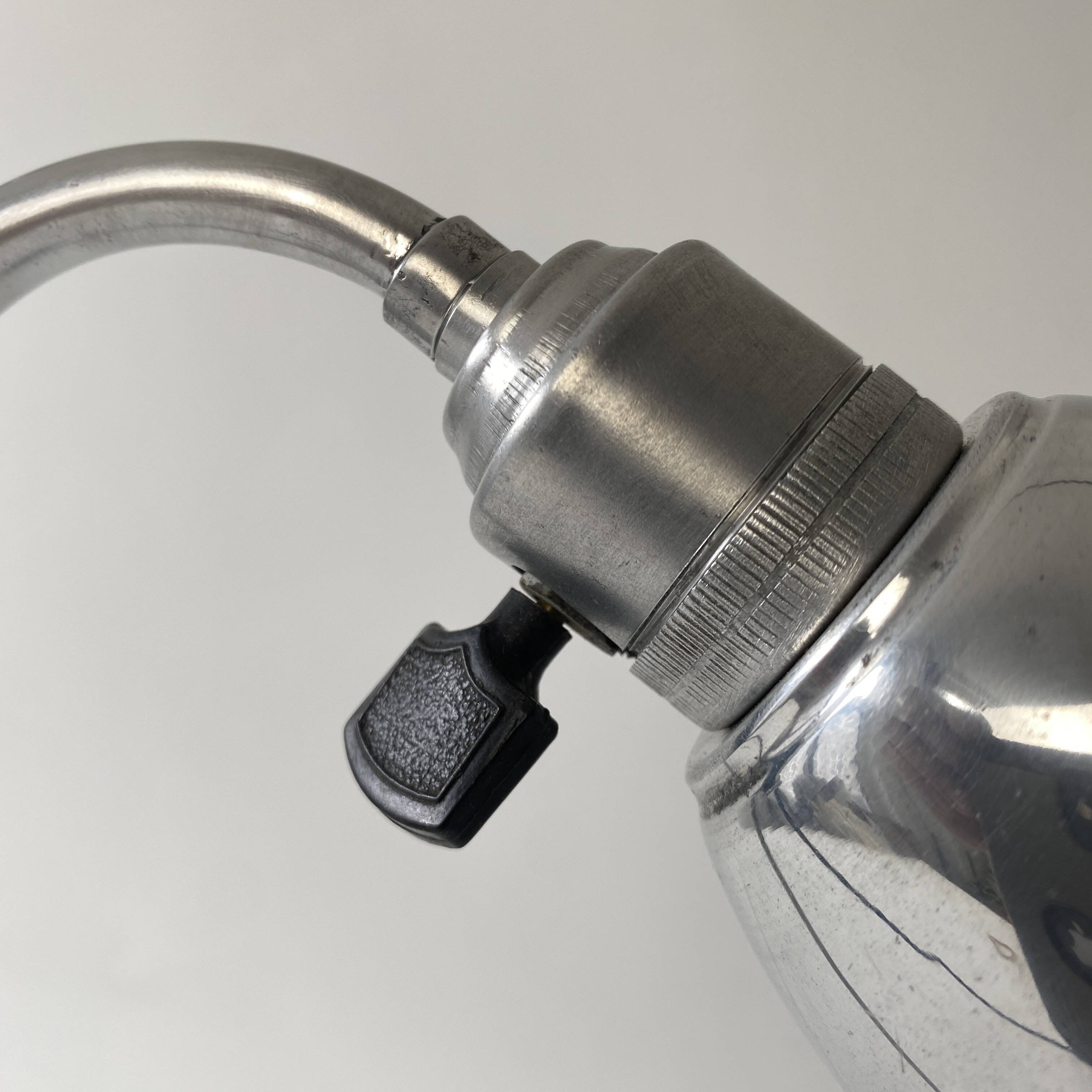 Old vintage desk lamp raise and lower