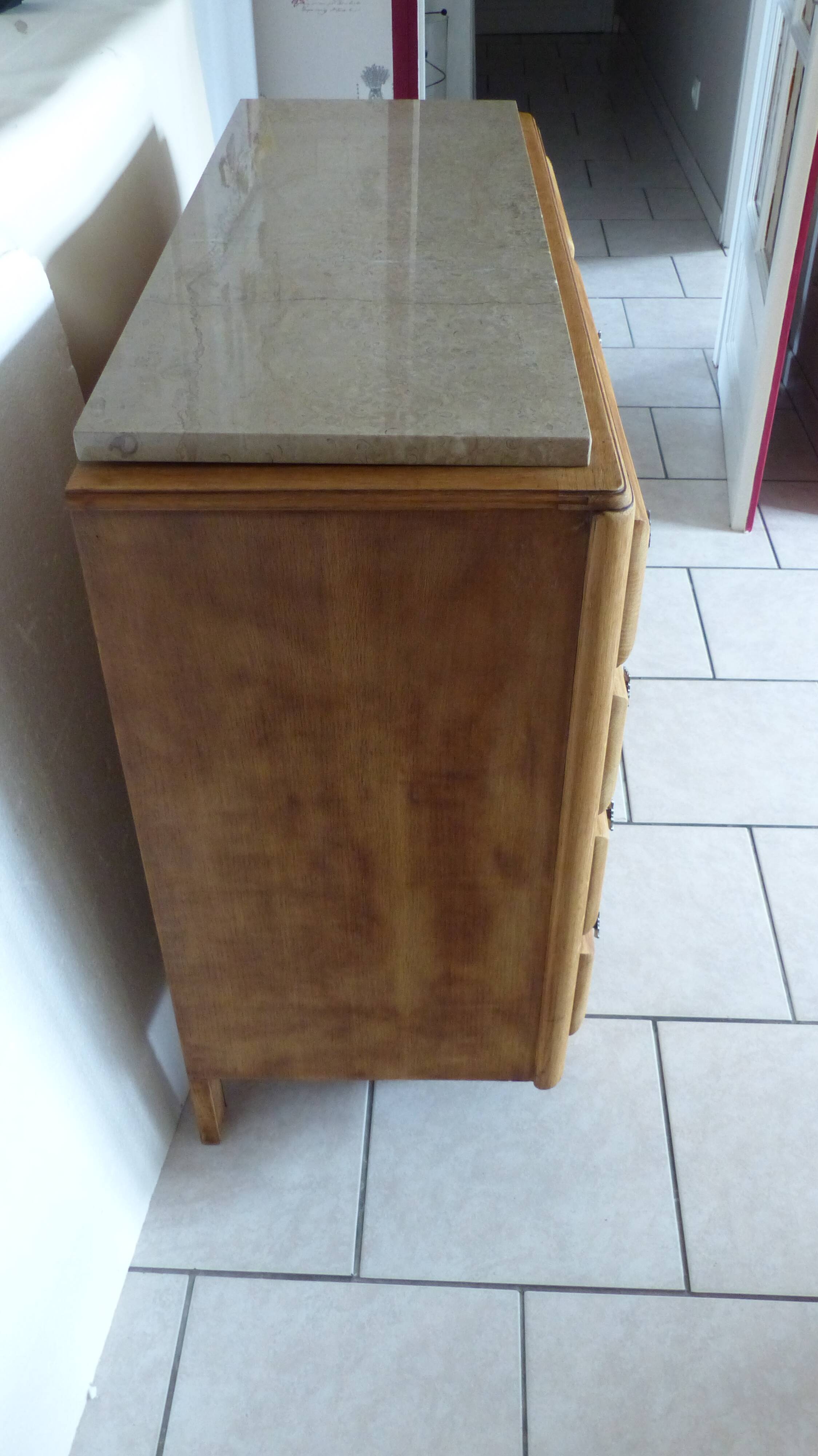 oak chest of drawers