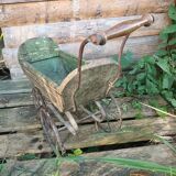 Doll period pram