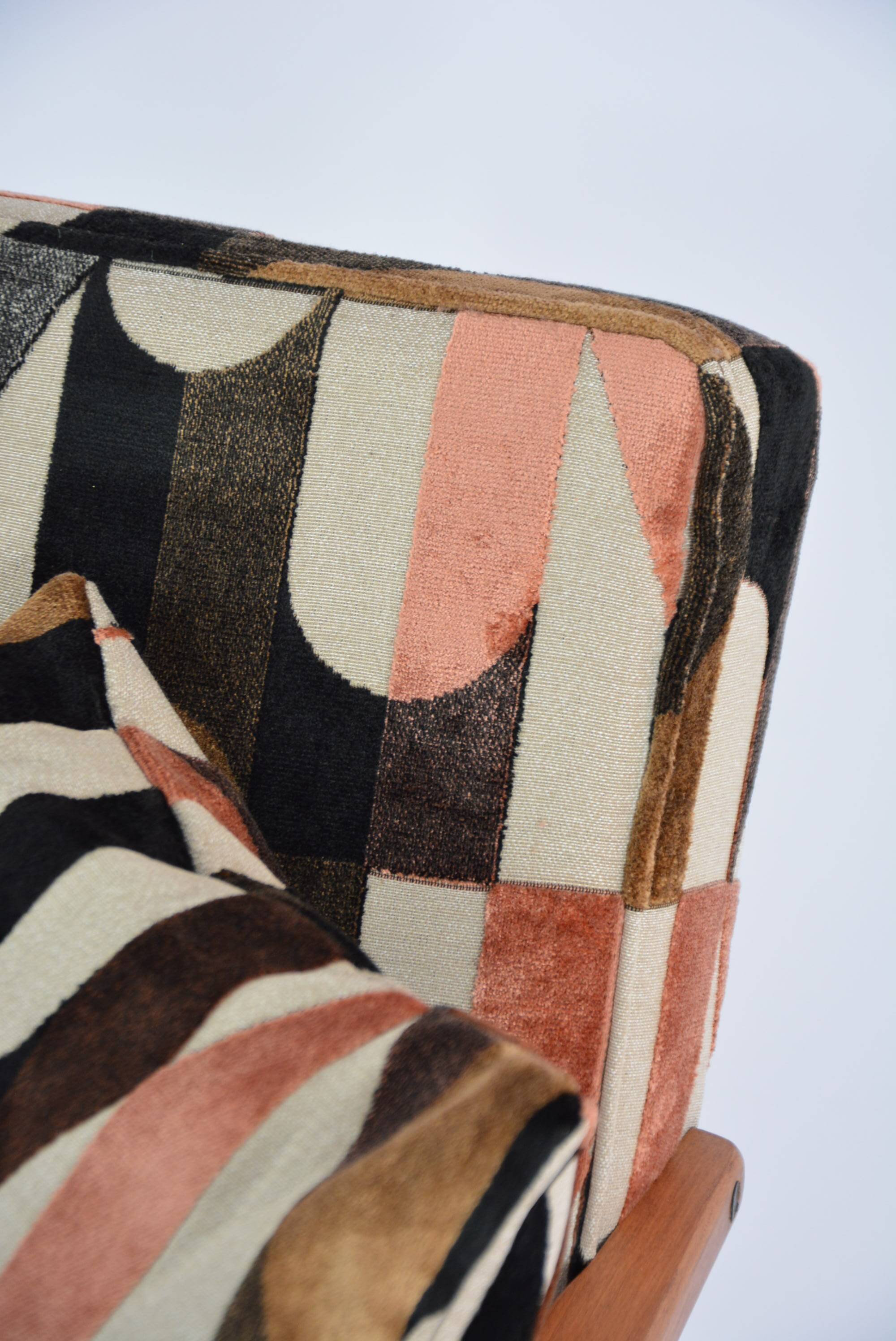 Kompas modern armchairs