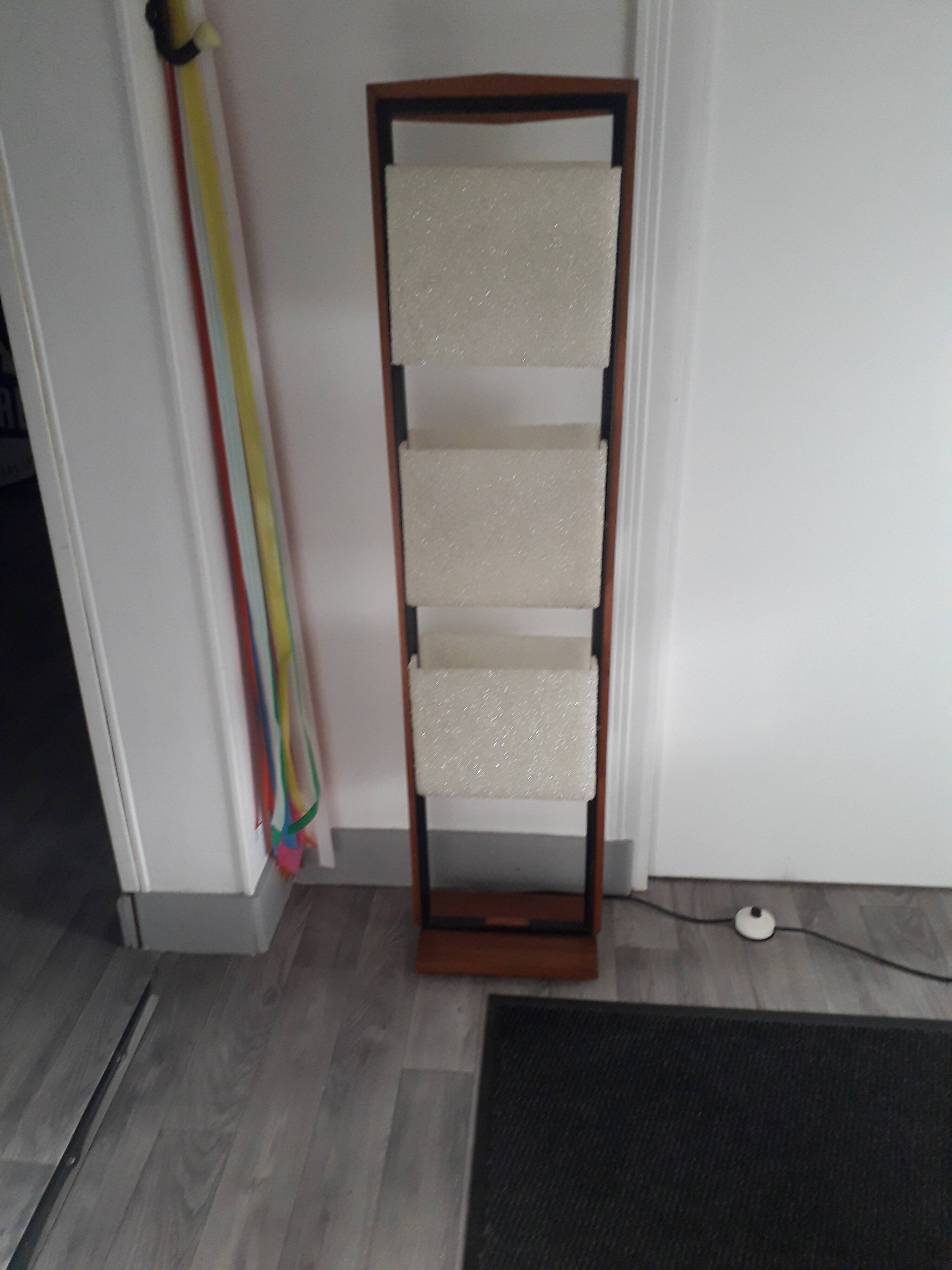 Arlus totem floor lamp