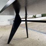Table Jean Prouvé
