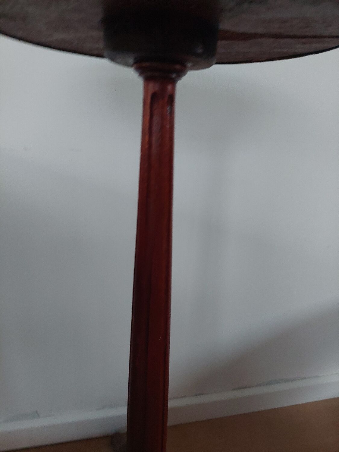 Tripod harness 
marble wood and brass