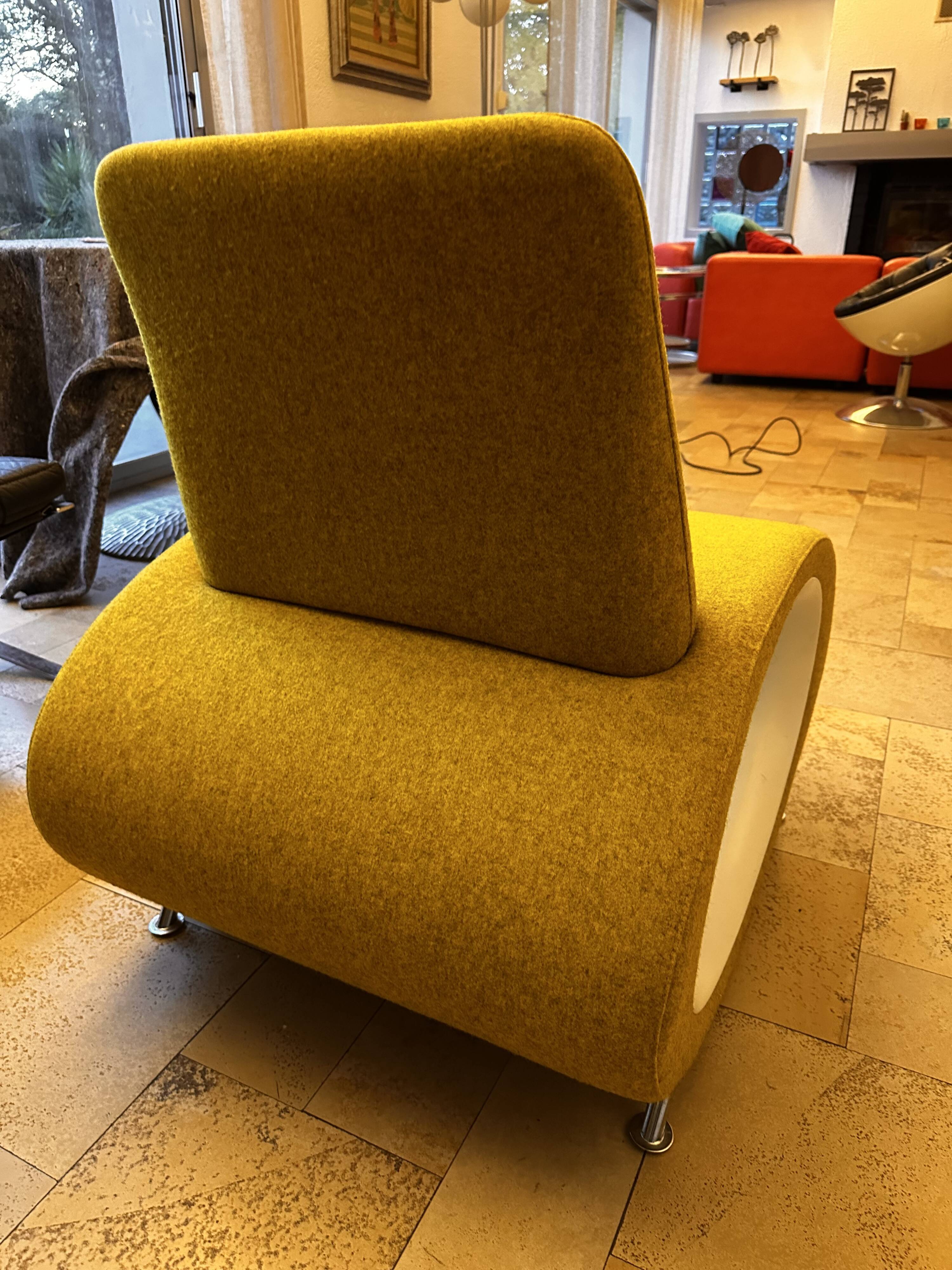 Globos armchair by Stefano Bigi